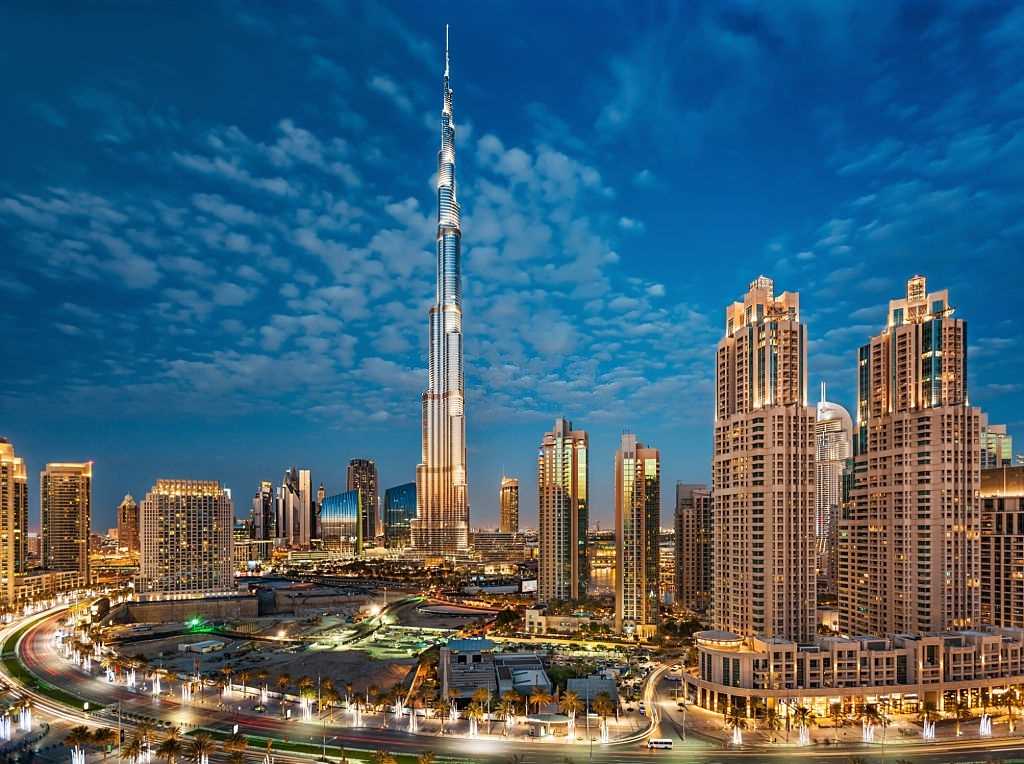 burj-khalifa-dubai-attractions-2021